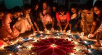 Hindus Worldwide Celebrate Deepavali